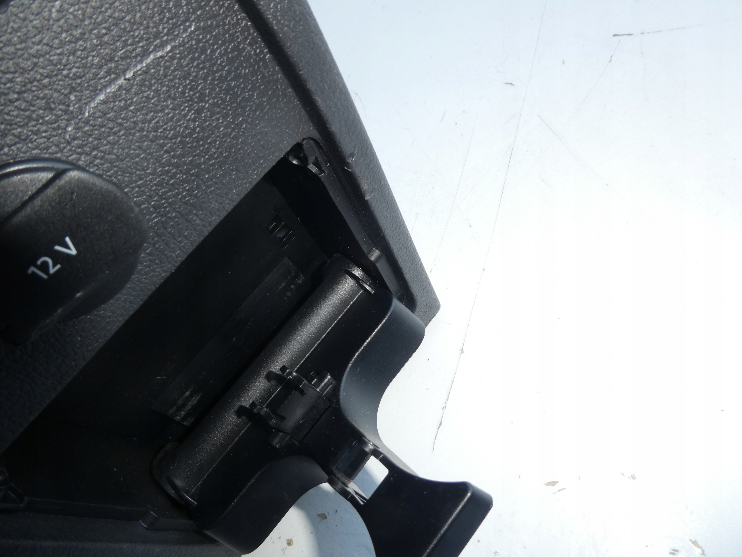 TUNEL central armrest VW TIGUAN 5N0862535
