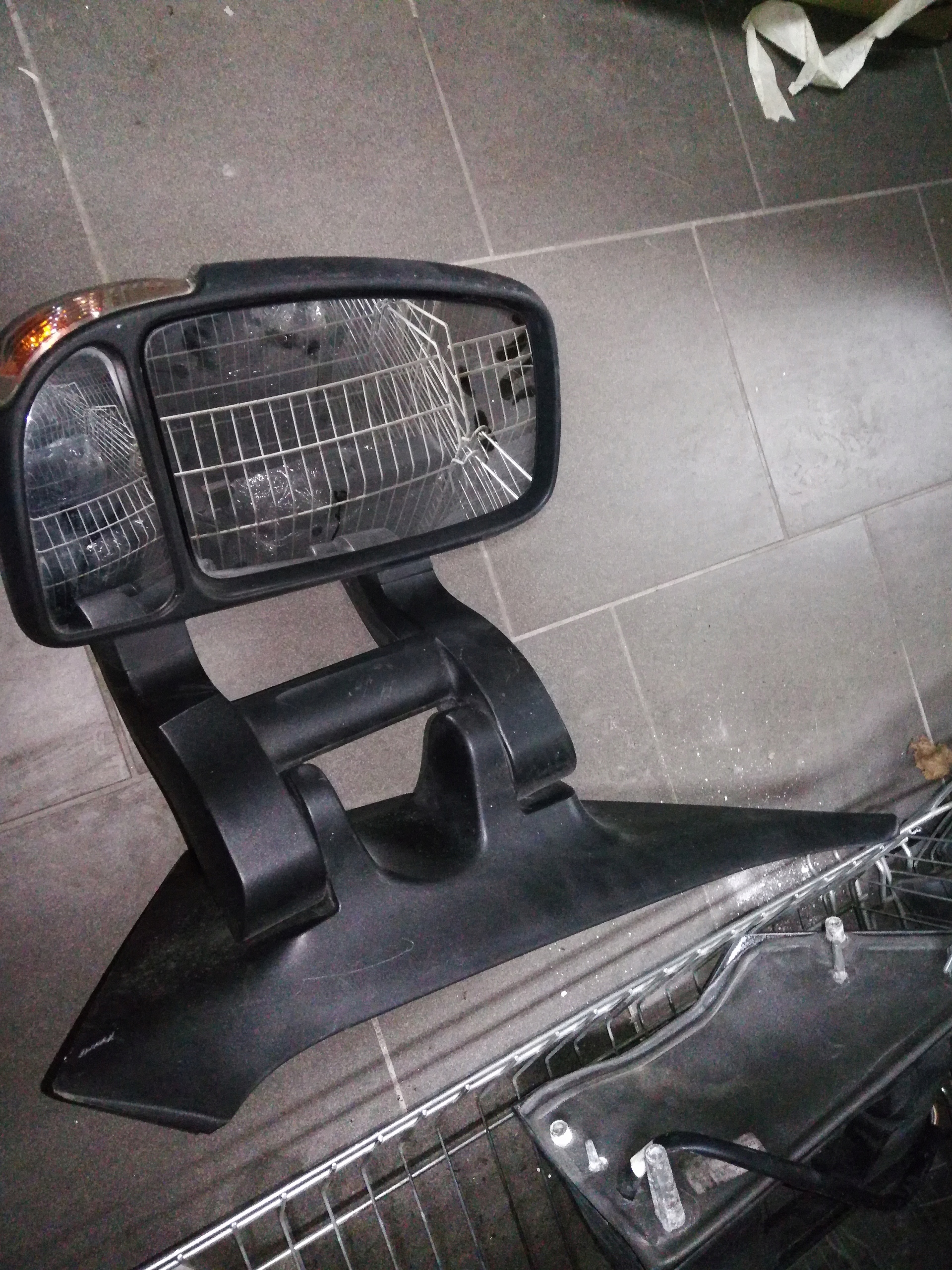 LUSTERKO LEWE DŁUGIE RENAULT MASTER 2010 - 7 PINOW Numer katalogowy części 963020218R