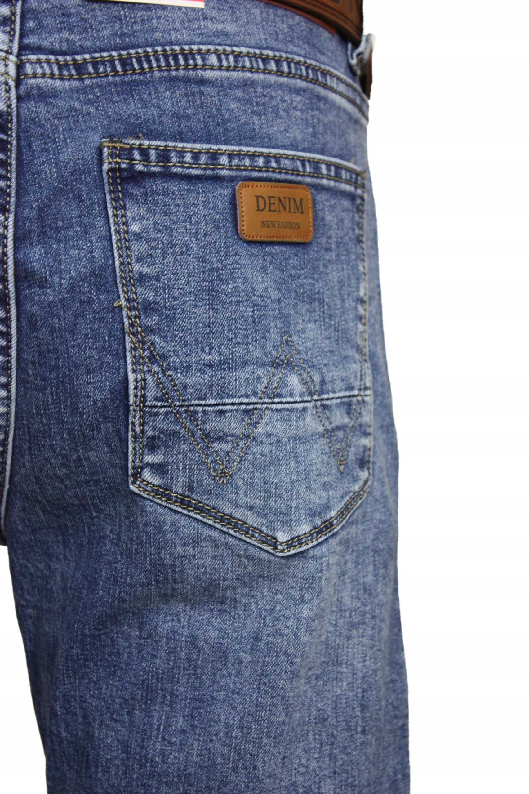 SPODNIE MĘSKIE KLASYCZNE JEANS PROSTA NOGAWKA- REGULAR W38 L32 Pas 100-102 Odcień granatowy