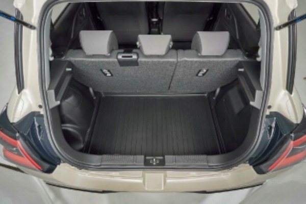 Wykładzina mata bagażnika Suzuki Swift 2024 -