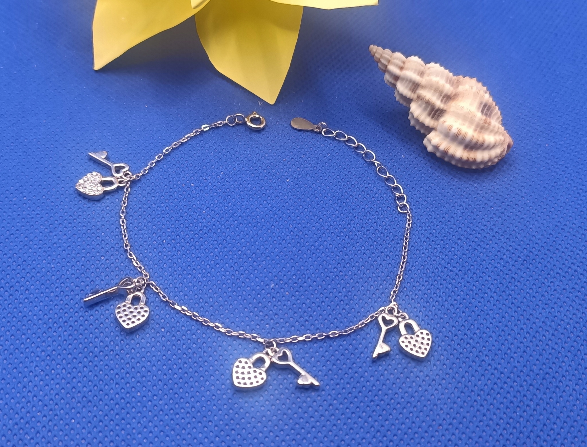 Jemný Stříbrný Náramek Srdce Visací Zámek Klíček Ryzost 925