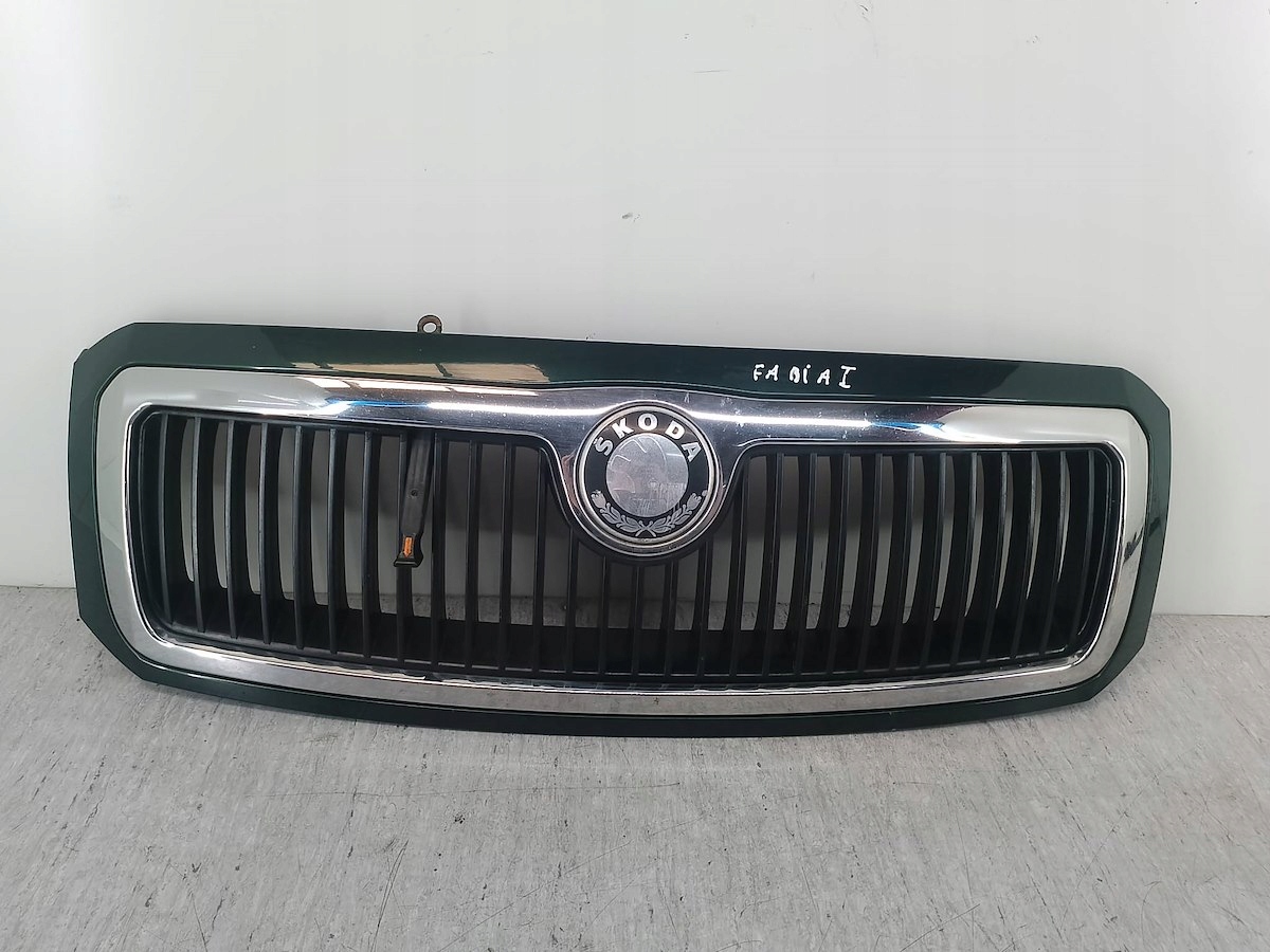 FABIA I решетка радиатора 9570 6Y0853668