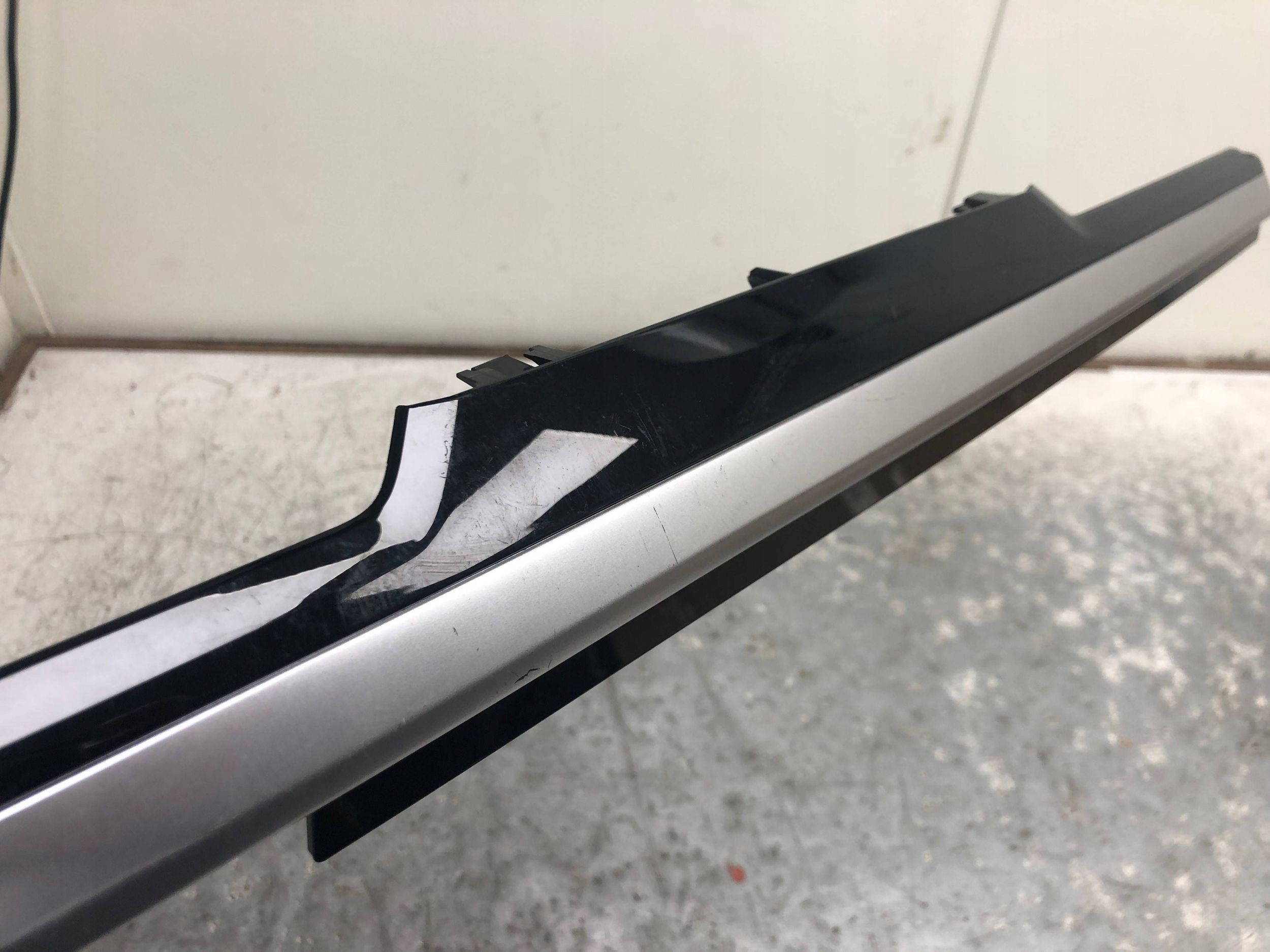 Moulage DEKOR Console YDU VW ARTEON 3G8853262K