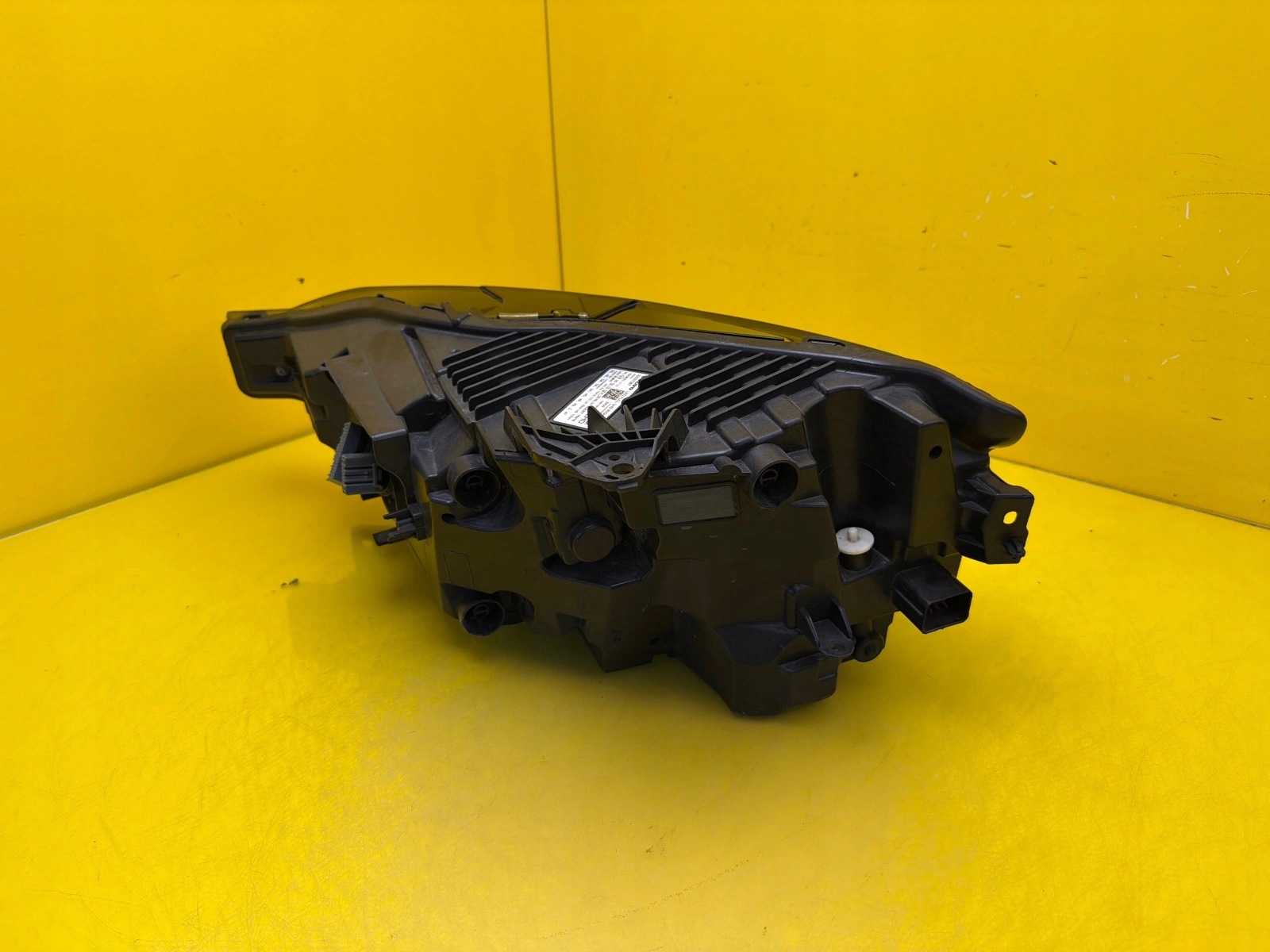 light right Volvo XC60 II Lift 2020- Full Led 32337387
