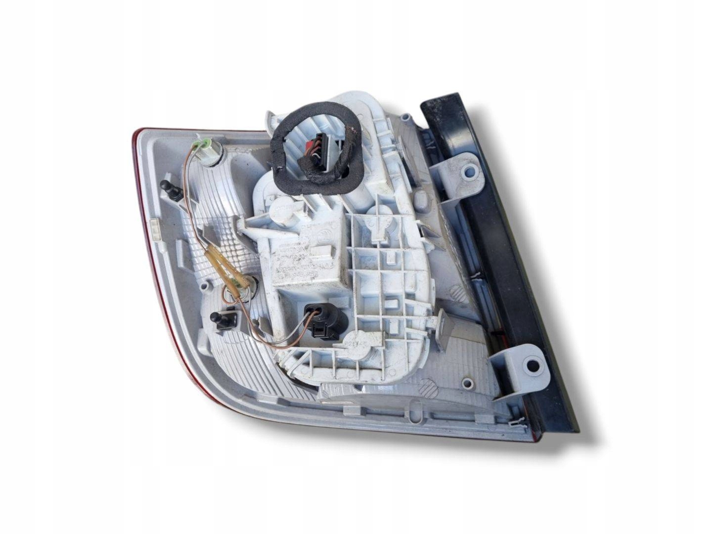 light rear right side Skoda Rapid NH 2014 5JH945112