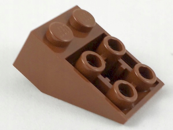 

Lego 3747b Brąz (reddish) 3x2 skos odwr. Nowy 1szt