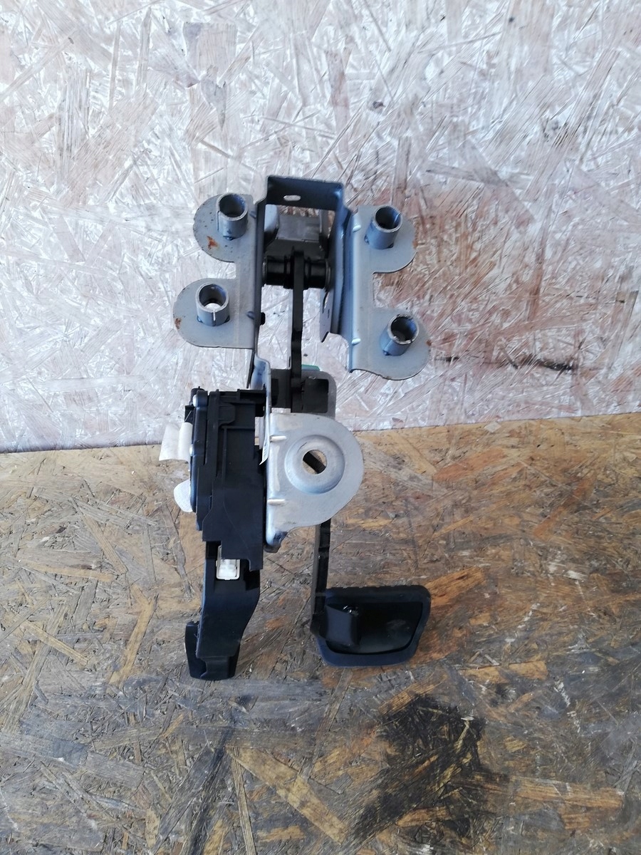 Gaspedal Bremse AUTOMAT RENAULT 465011585R