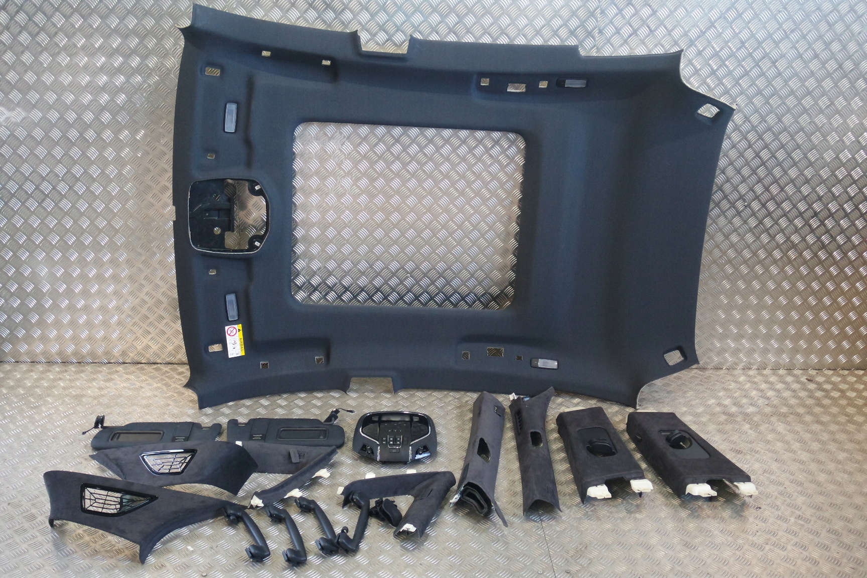 ПАНОРАМА MASERATI LEVANTE