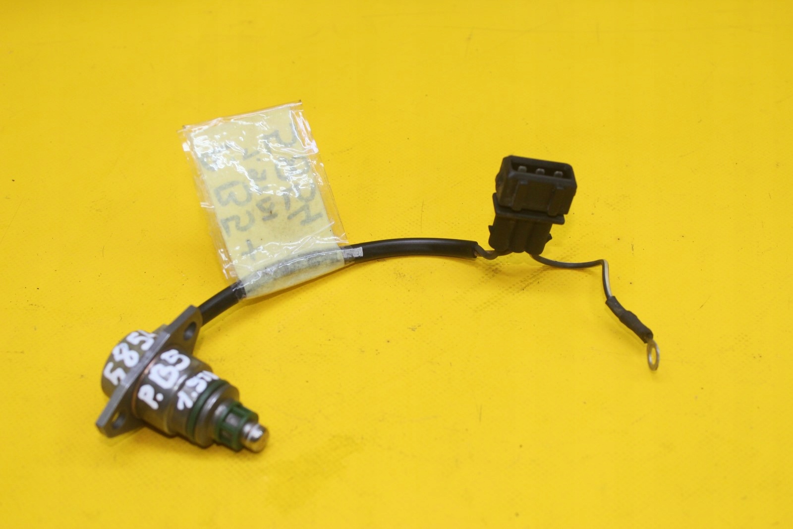 Датчик кута вприскування PASSAT B5 1.9 TDI 0281002136