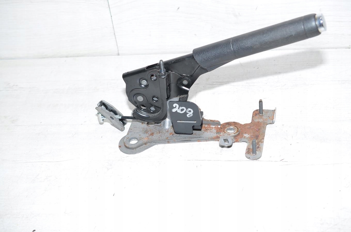 handle lever brakes PEUGEOT 208 and