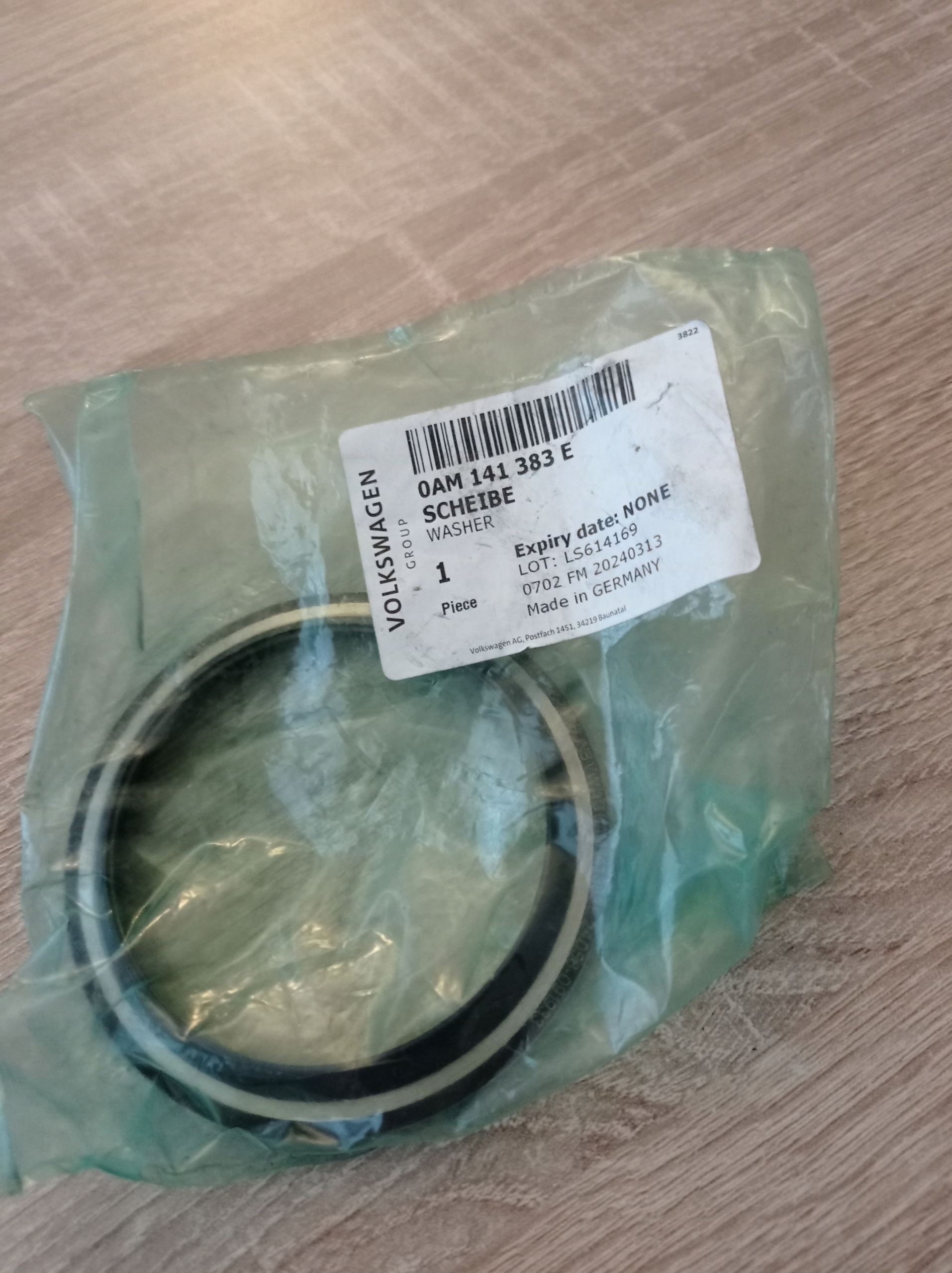VOLKSWAGEN AUDI PODKŁADKA REGULACYJNA OE 0AM141383E