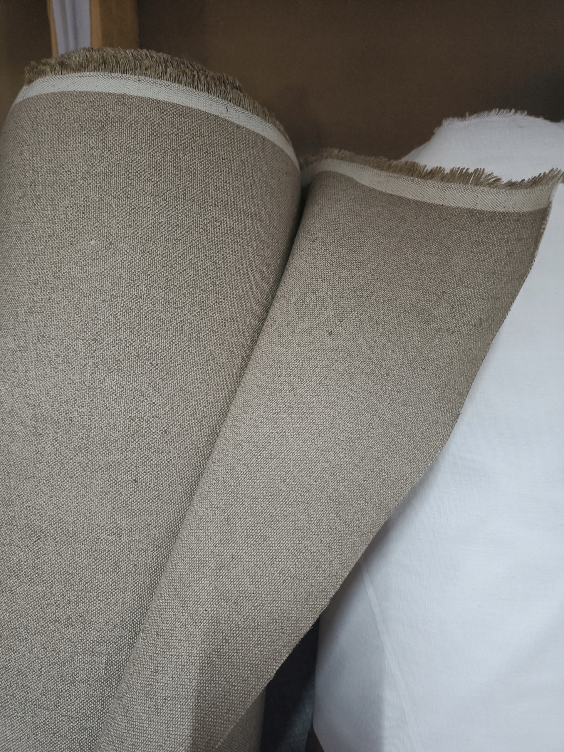 Len 100% látka hrubá lněná 500 g/m2 157cm