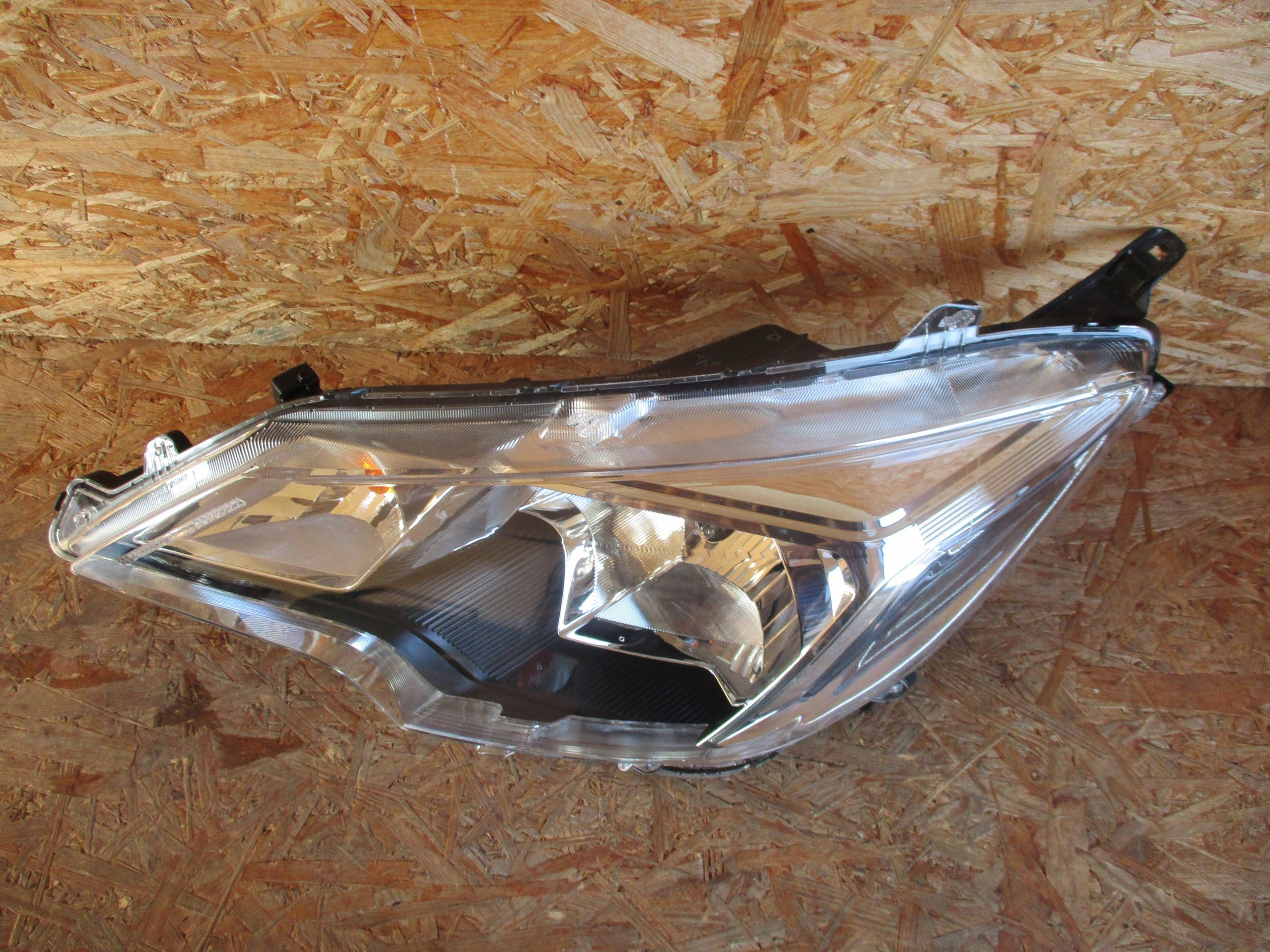 light front front left MITSUBISHI SPACE STAR II LIFT 20