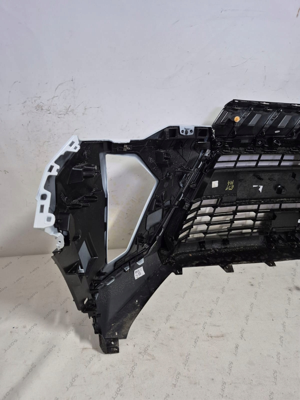 MITSUBISHI ASX II LIFT 24- bumper front front grill 622541496R