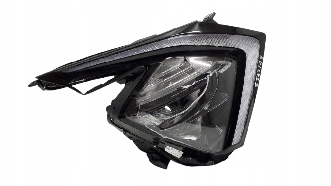 KIA SPORTAGE 5 V 21- LAMPA PRAWA PRZEDNIA 92102-R2000 - NA CZĘŚCI