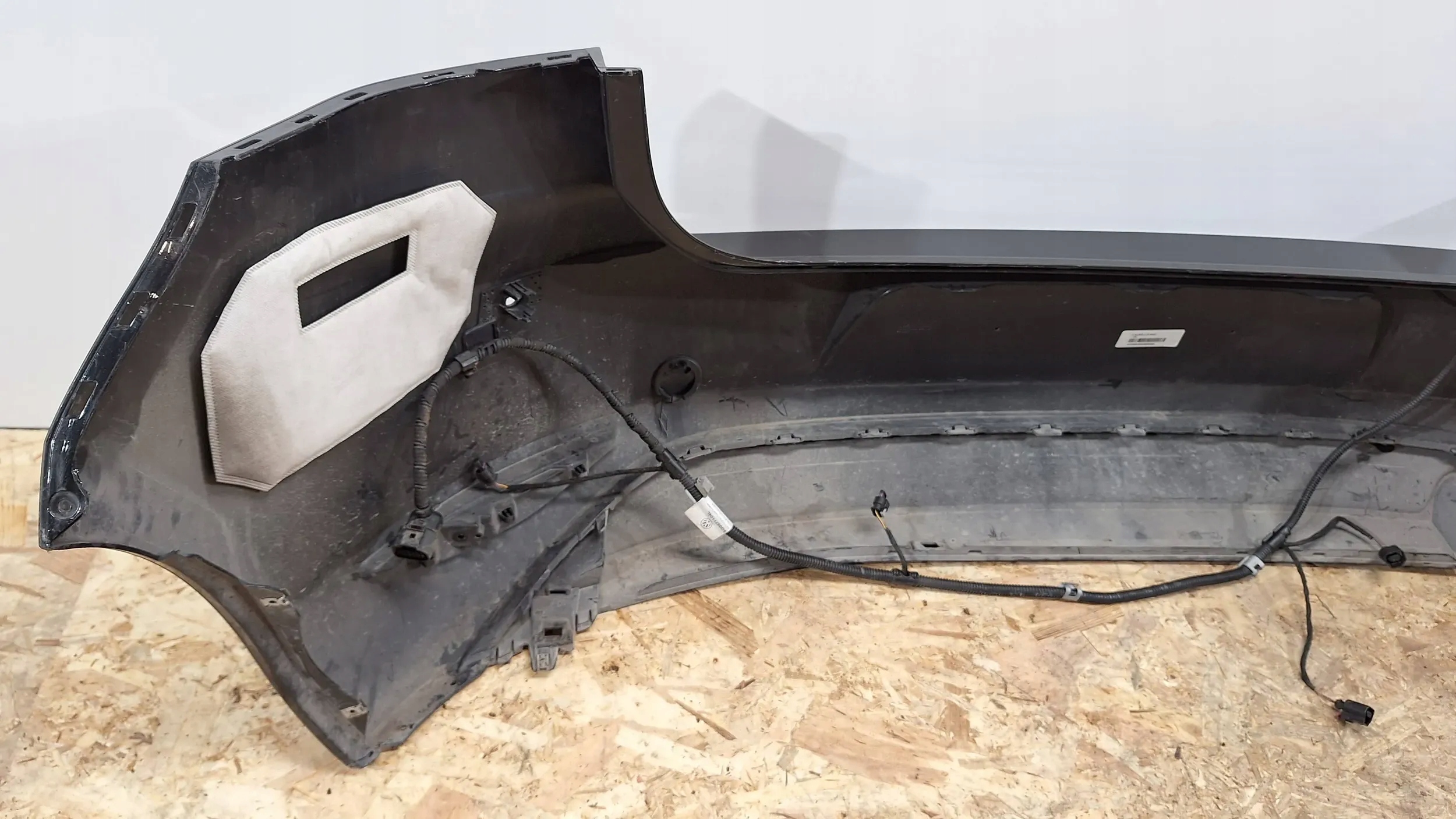 bumper rear part 5G6807421 Vw Golf VII Hatchback 12