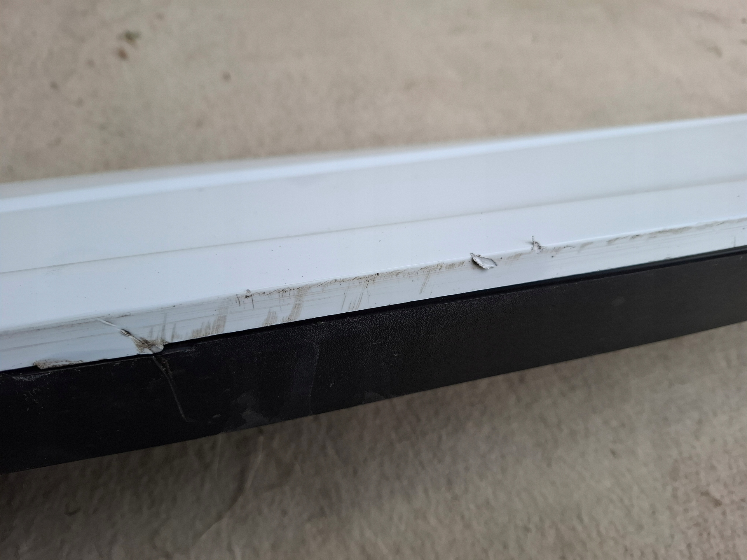 FORD KUGA MK3 ST LINE moulding door right front FROZEN WHITE