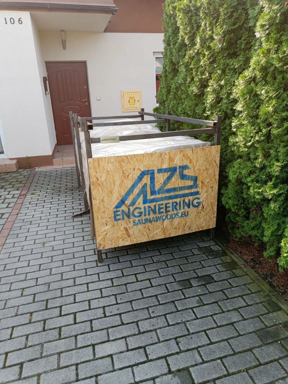 Sauna ogrodowa BECZKA 240 cm do samodzielnego montażu z piecem Materiał wykonania drewno świerkowe