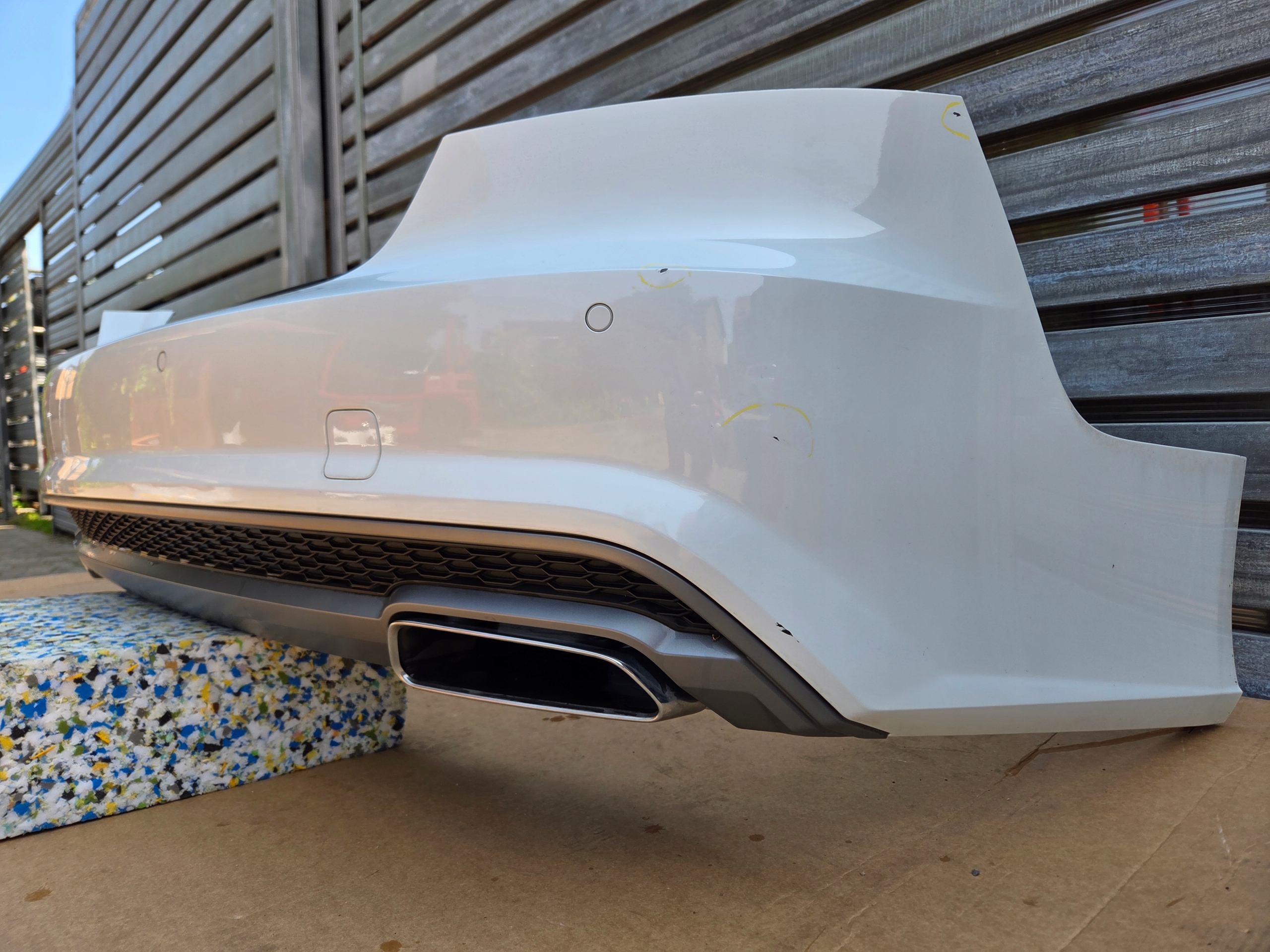 AUDI A7 C7 4G LIFT LS9R S-LINE ZDERZAK TYŁ TYLNY KOMPLENY W KOLOR Producent części Audi OE