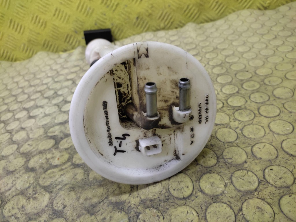 VW T4 pumpa goriva 701919183A