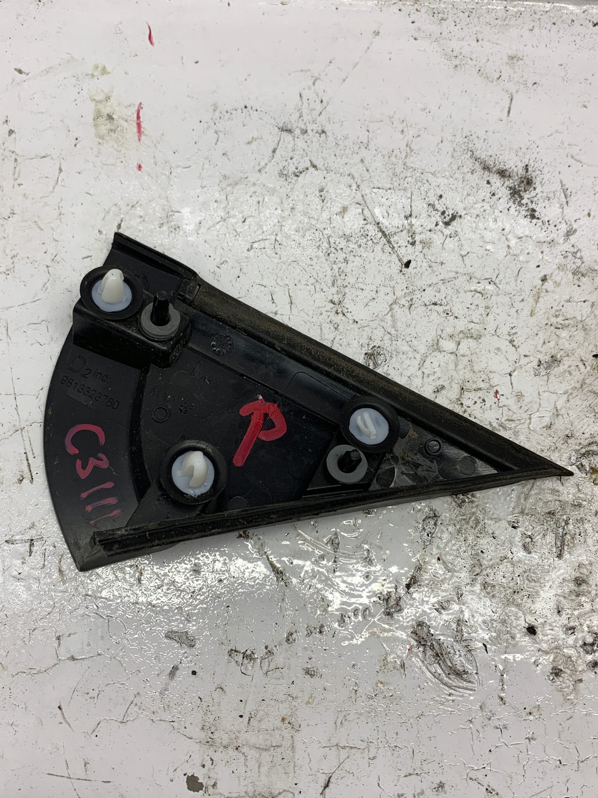 TROJKAT Copri parafango Destro 9813323780 CITROEN C3 III (2016-2024) 1.2