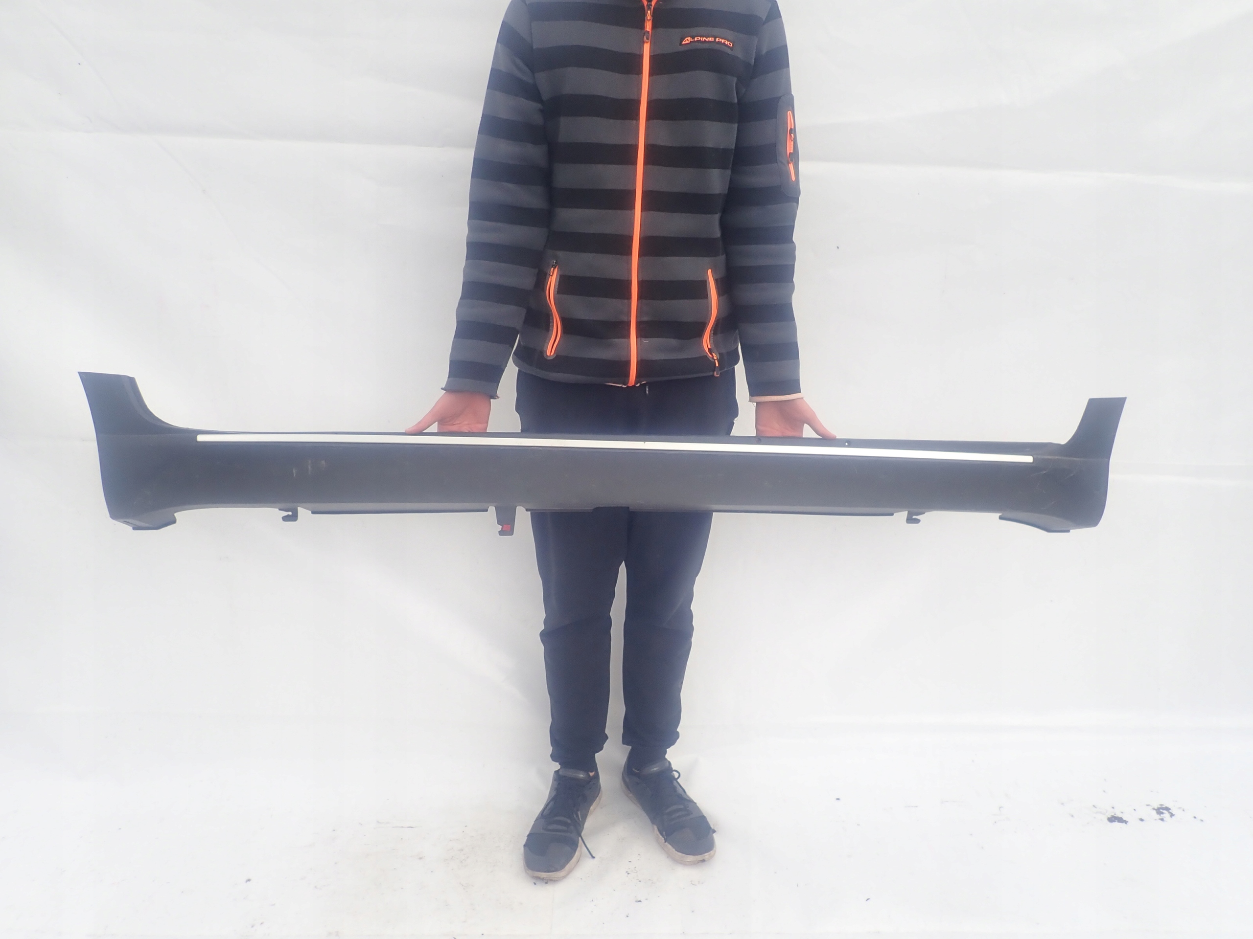 HYUNDAI IX35 I LISTWA PROGOWA PRAWA PRÓG PRAWY