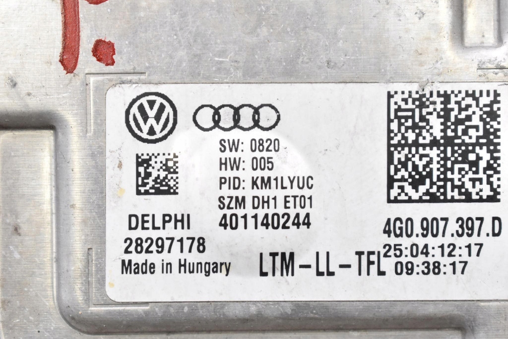 Конвертер Ксенон правая 4G0907397D Audi A6 C7 2.0 tdi 10-14