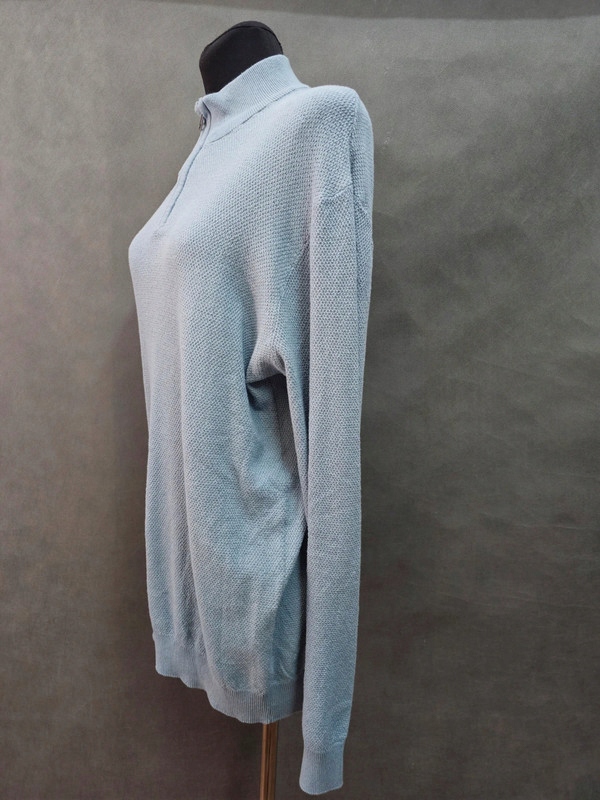 M&Co sweter męski niebieski cienki stójka L Rodzaj wkładane przez głowę