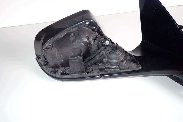 TESLA III 17- mirror right 11 PIN