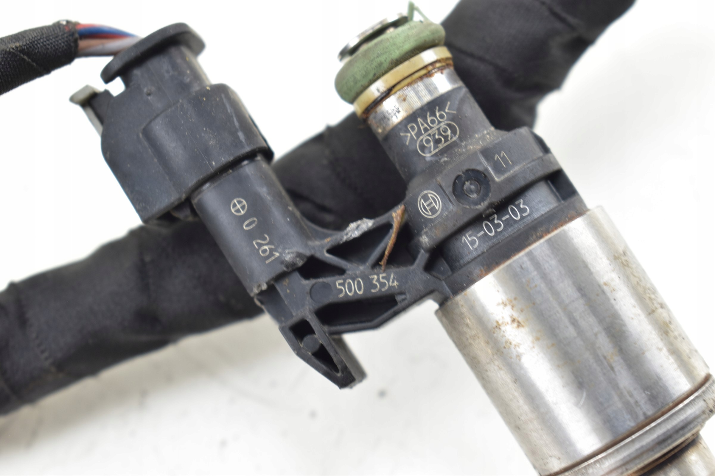 Rampe injection Injecteurs VW GOLF VII SEAT LEON III 1.4 TSI 04E133320D