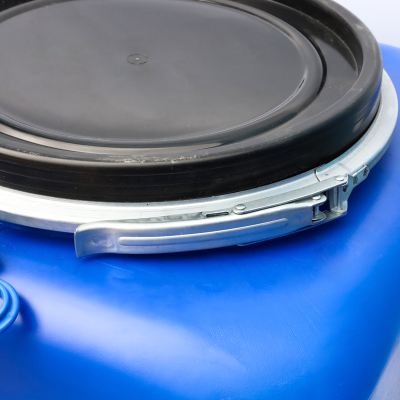 BECZKA PLASTIKOWA ZBIORNIK 100L POJEMNIK NA WODĘ Materiał dominujący tworzywo sztuczne