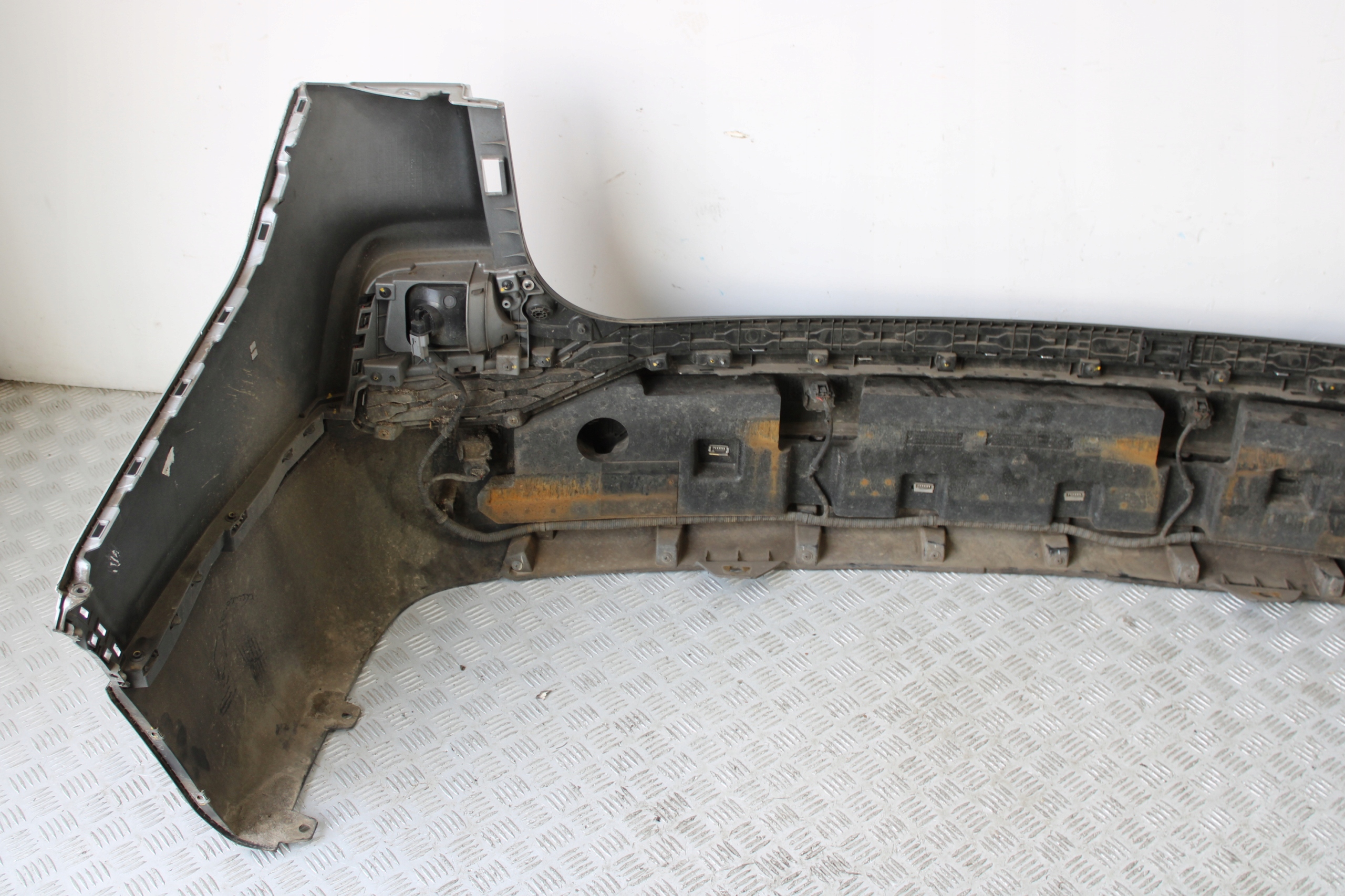 bumper rear part 4X PDC SSANGYONG REXTON 2 II G4