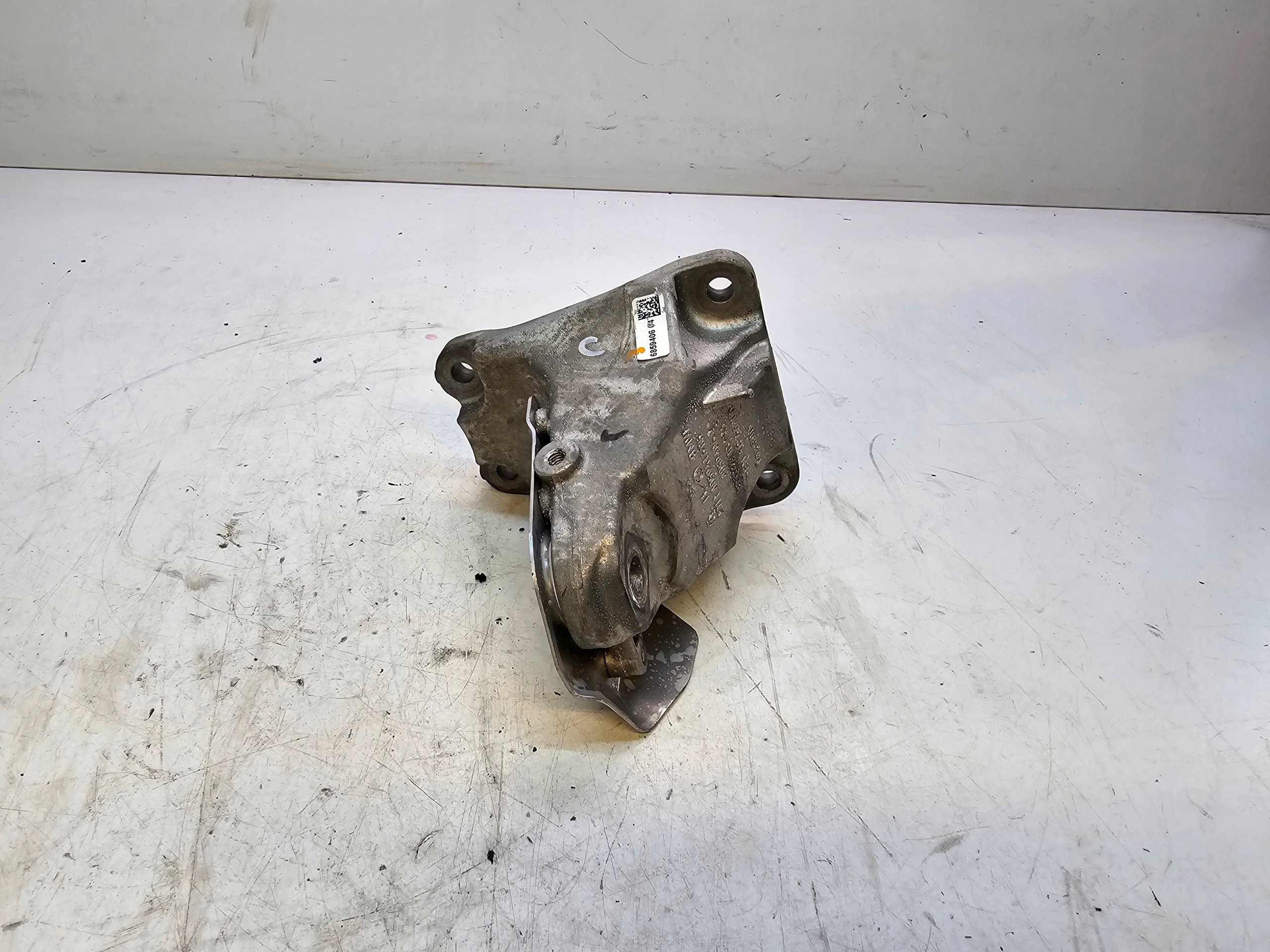 engine mount right BMW F36 430I B48B20B 252K KM 2211685941605