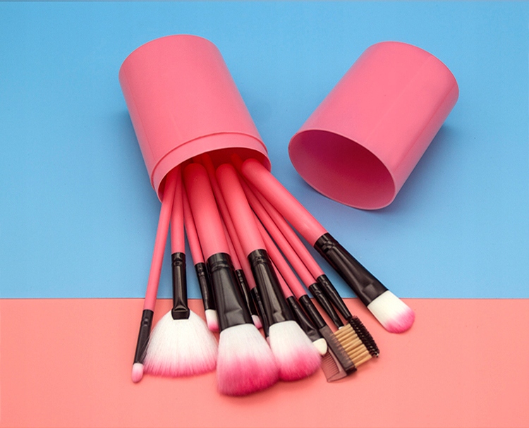 Zestaw Profesjonalnych Pędzli do Makijażu 12SZT+ETUI KOLORY Marka inna marka