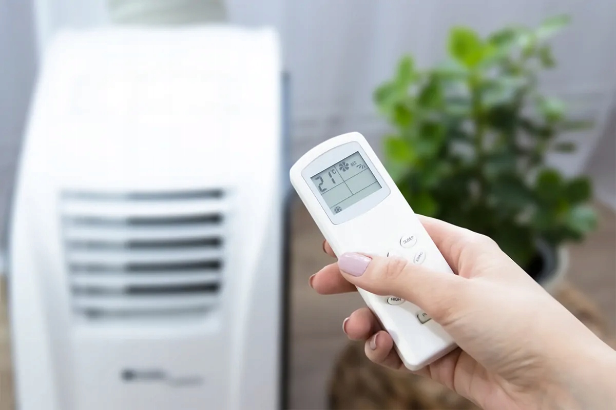 KLIMATYZATOR PRZENOŚNY DOMOWY OSUSZACZ FRAL FSC14.2 BLACK 4,0 KW WYDAJNY Typ klimatyzator