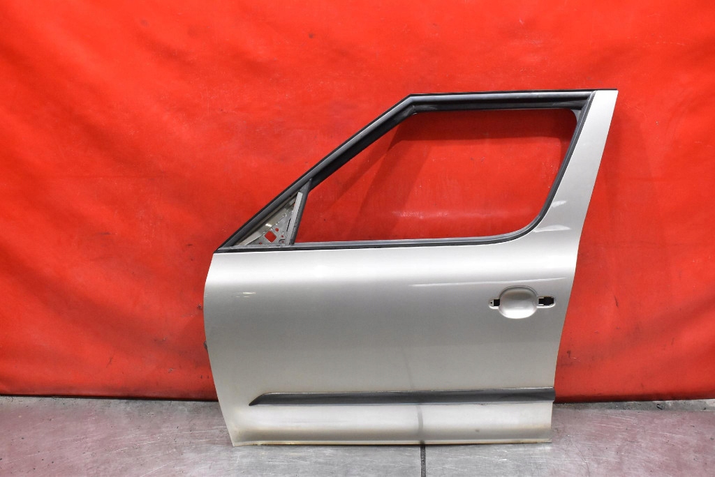 door left front front PIASKOWE SKODA YETI 1 and LIFT 13-18