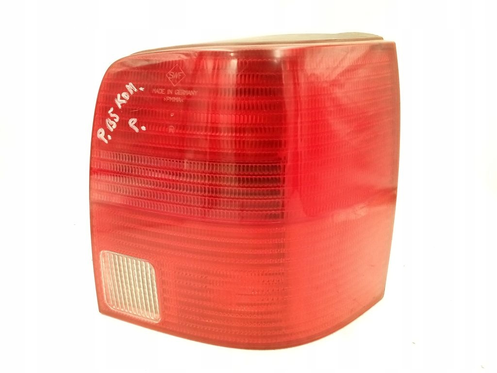 VW Passat B5 kombi light right rear part rear 3B9945112F