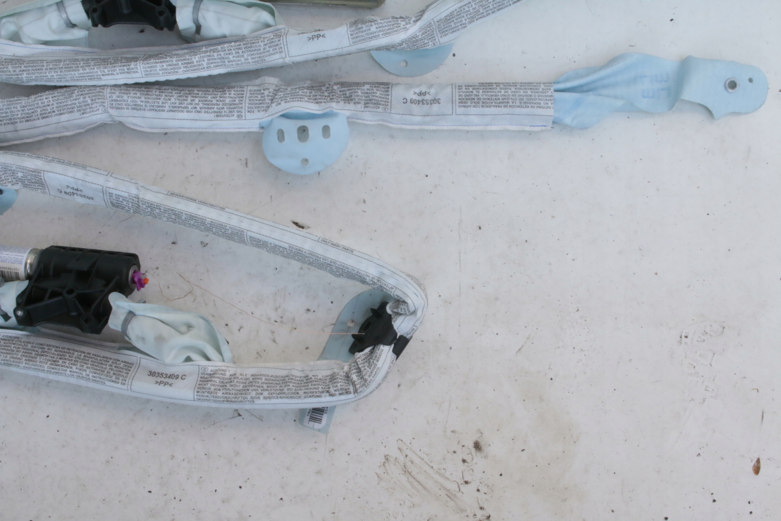 боковые Audi OE 4F5880742C 4F5880741C