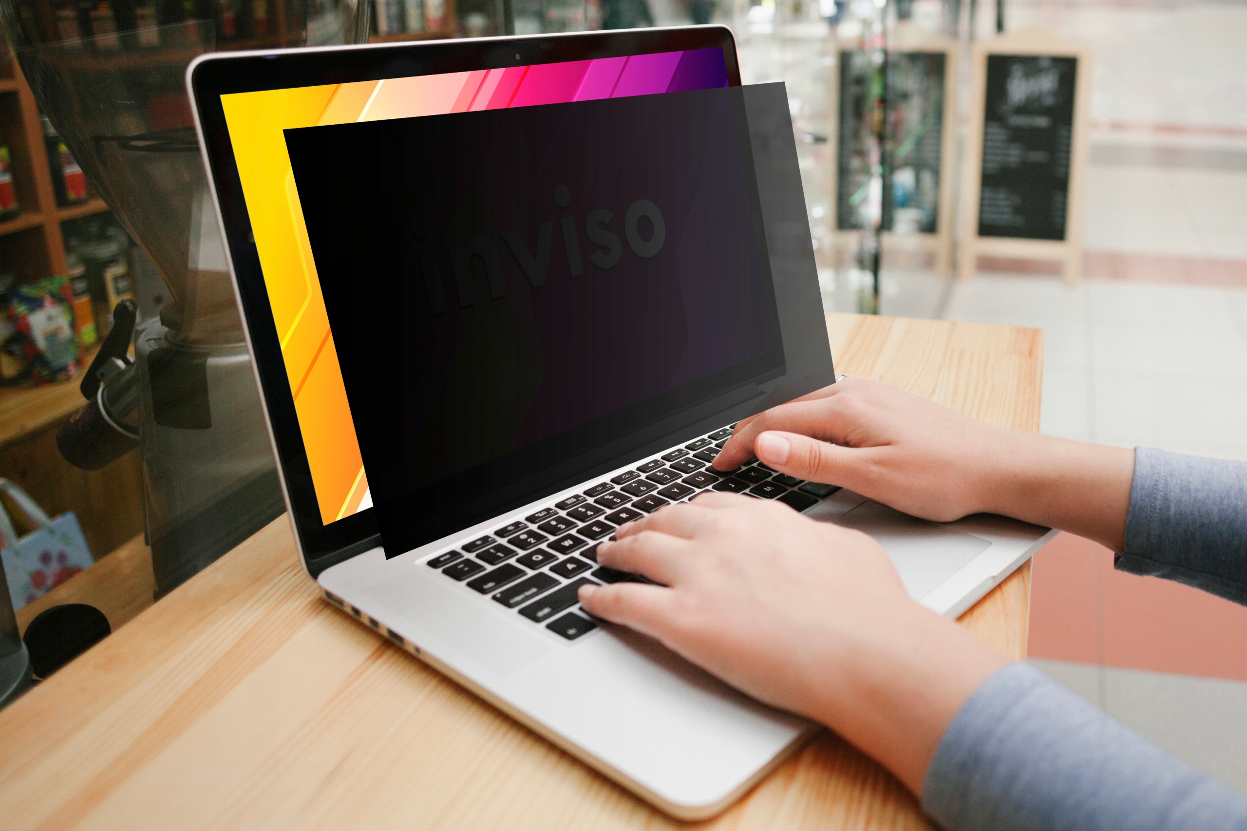 FILTR PRYWATYZUJĄCY na laptopa INVISO 17,3" 16:9 383x215mm RODO CZARNY EAN (GTIN) 5903684820368