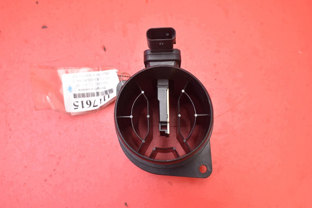 flow meter 04L906461B VW GOLF 7 VII 1.6 TDI 105 KM 12-17