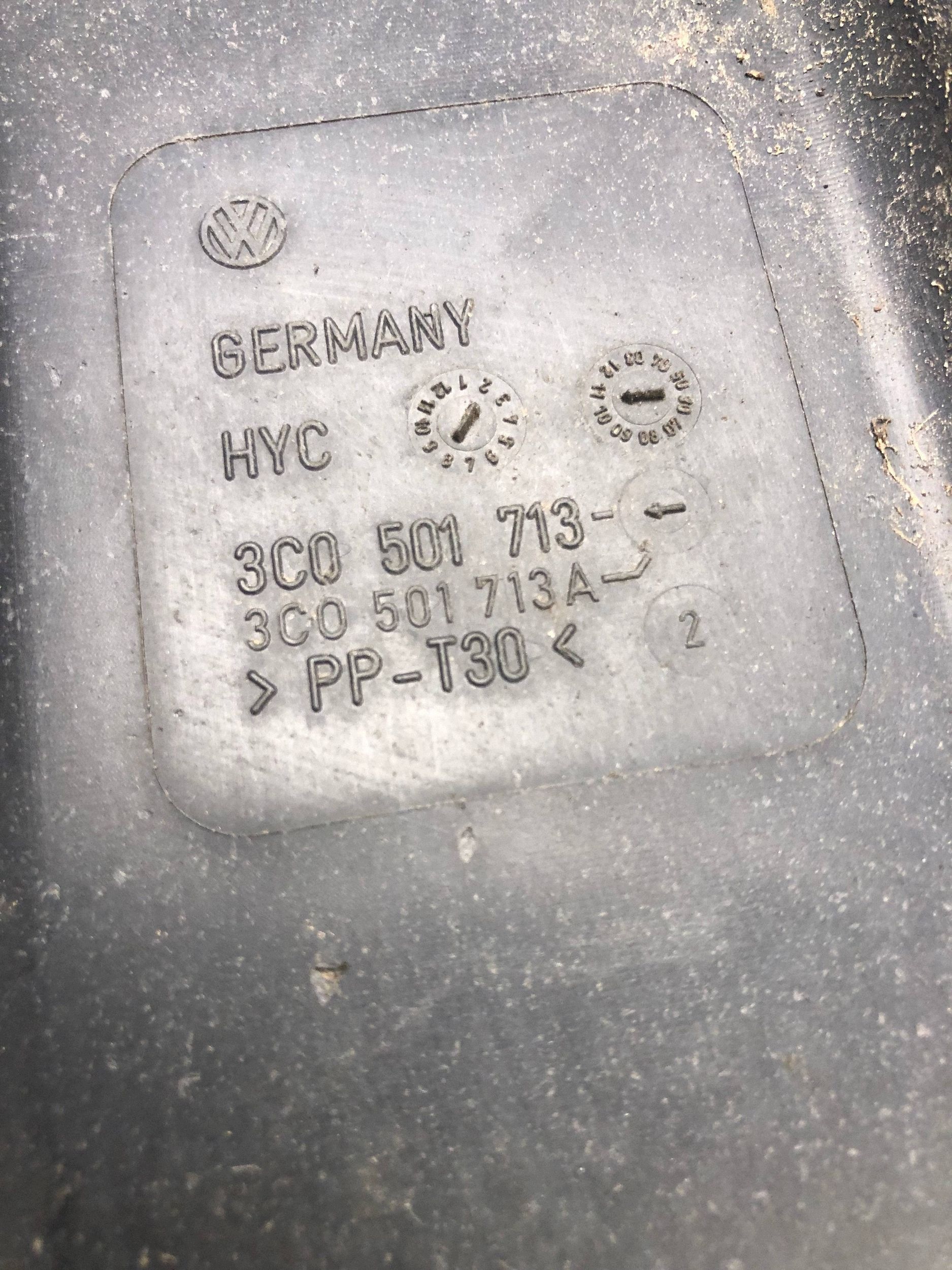 blende abdeckung unter stoßstange heck VW GOLF VI KOMBI 3C0501713
