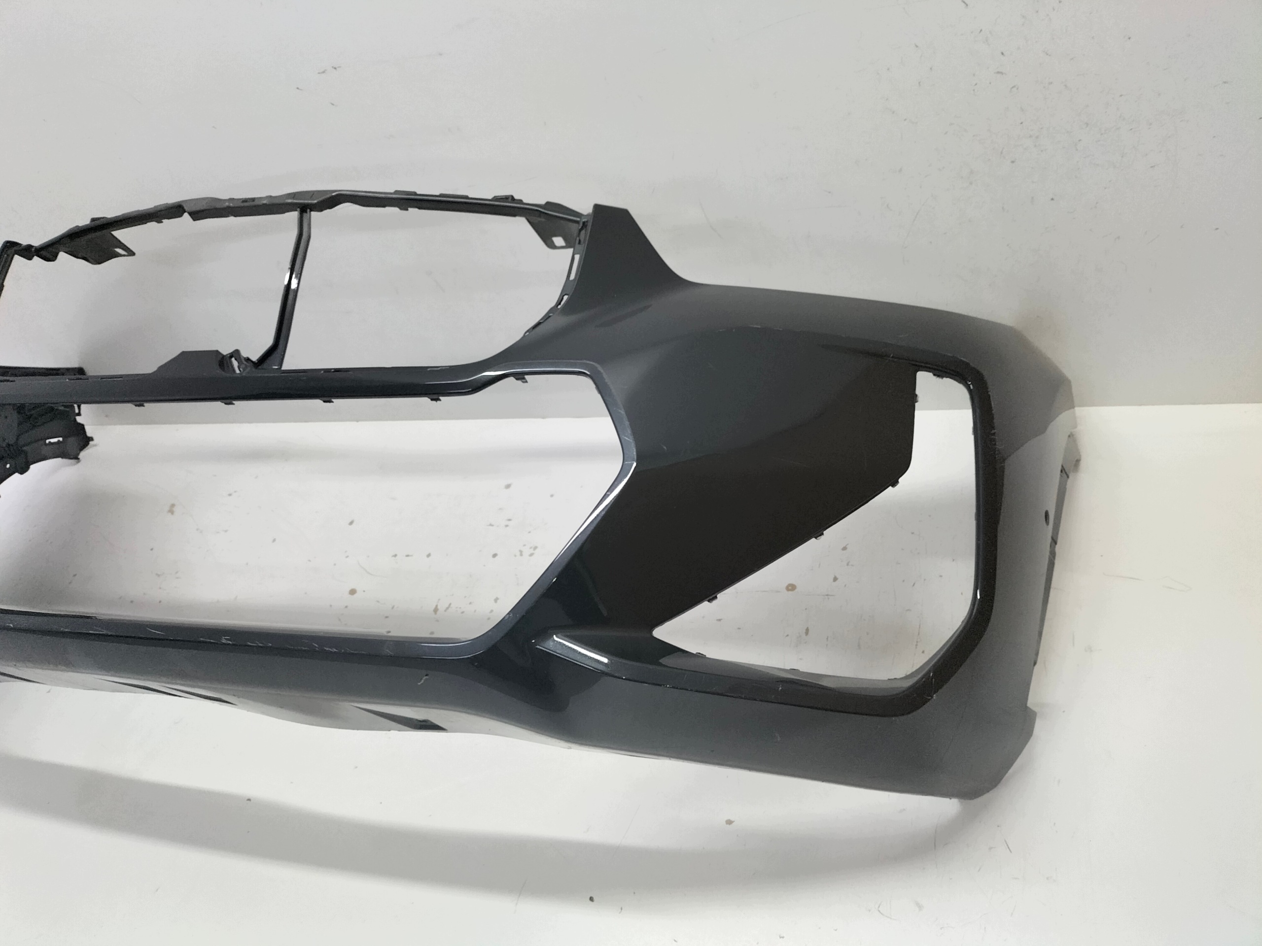nárazník přední předek BMW X1 U11 22- m-packet