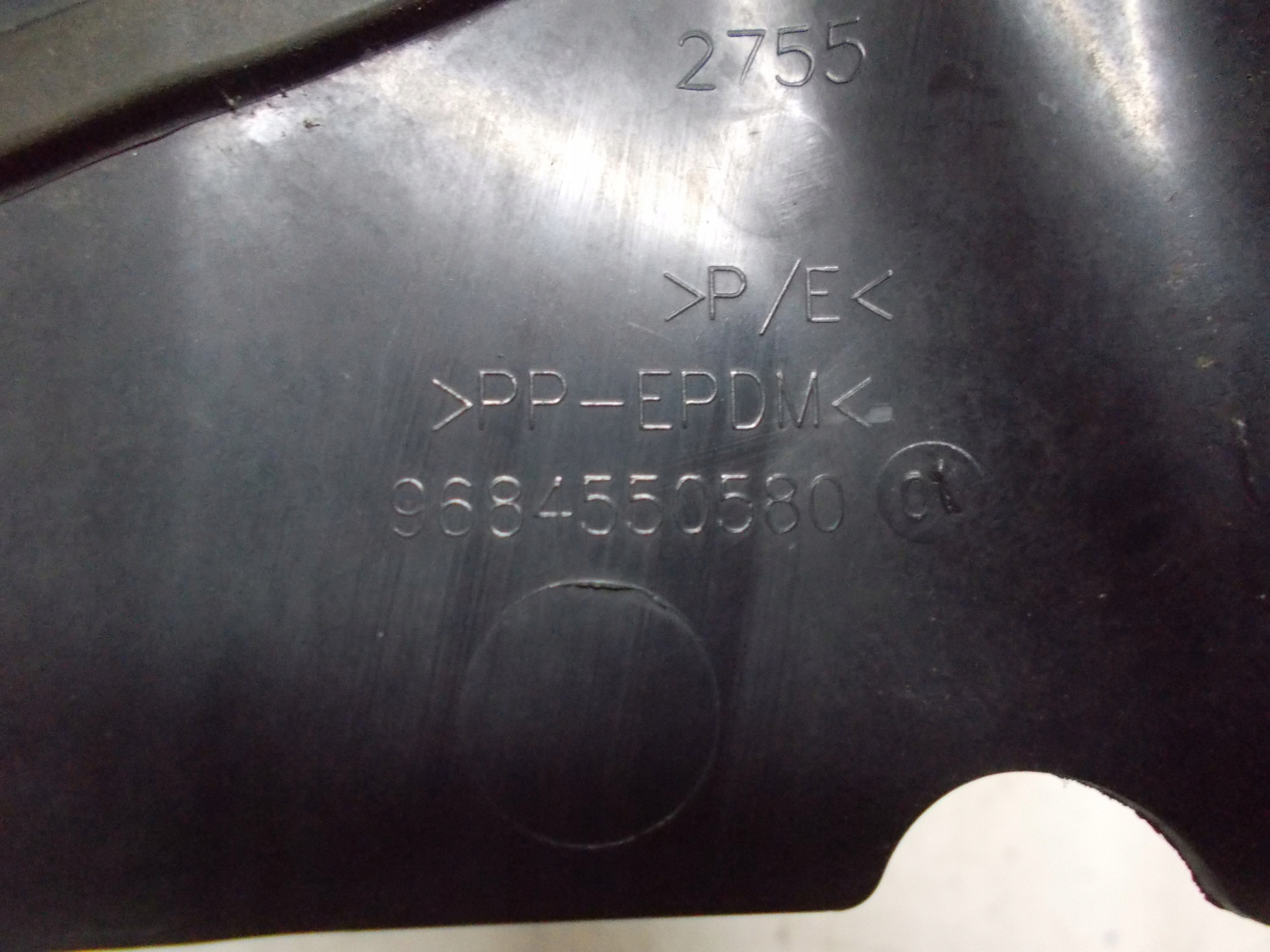 CITROEN C4 08R luftansaugkanal links 9684550580