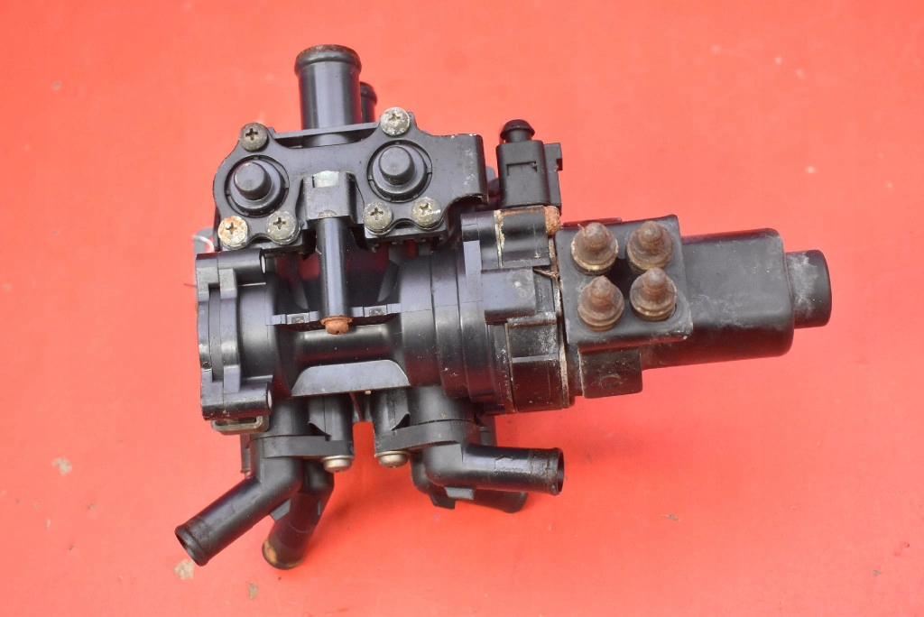 ventil elektroventil vode 4E0959617A AUDI A8 D3 3.0 TDI 233 KM LIFT 05-07