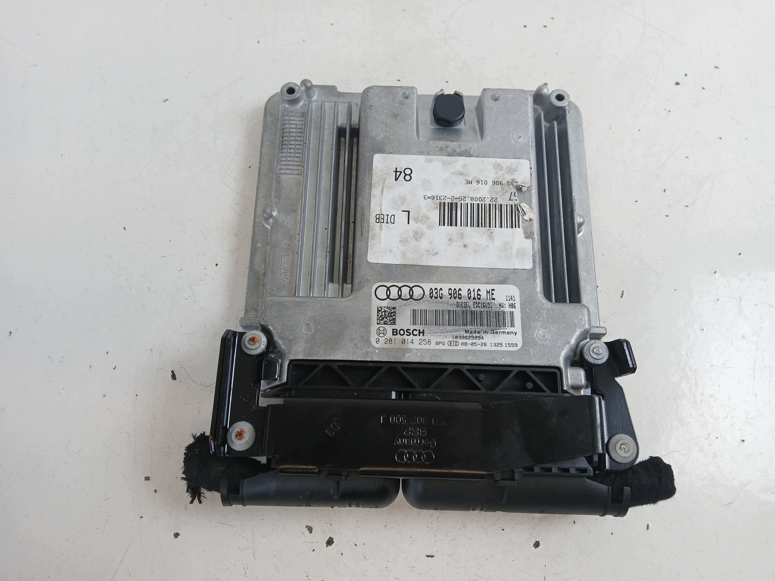 AUDI A6 C6 2.0 TDI control unit of the engine 03G906016ME