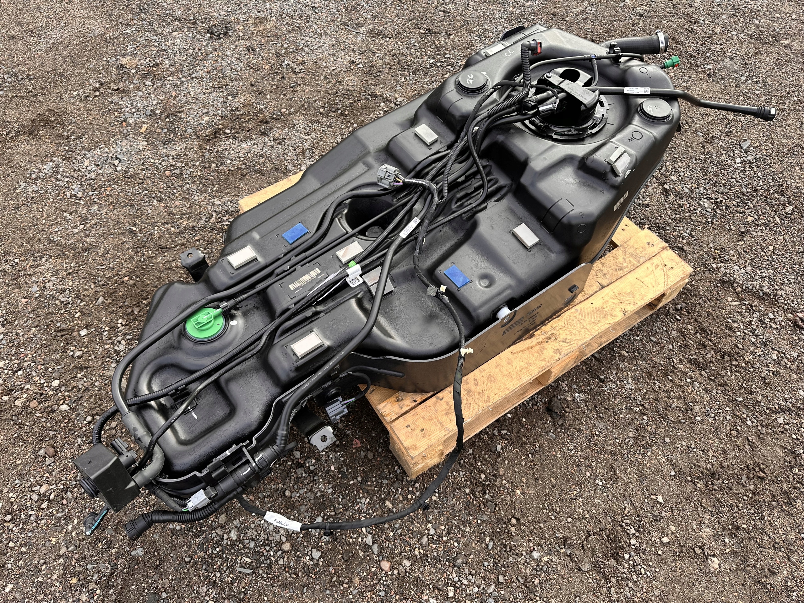 spremnik rezervoar goriva Ford Explorer 2.3 2020+