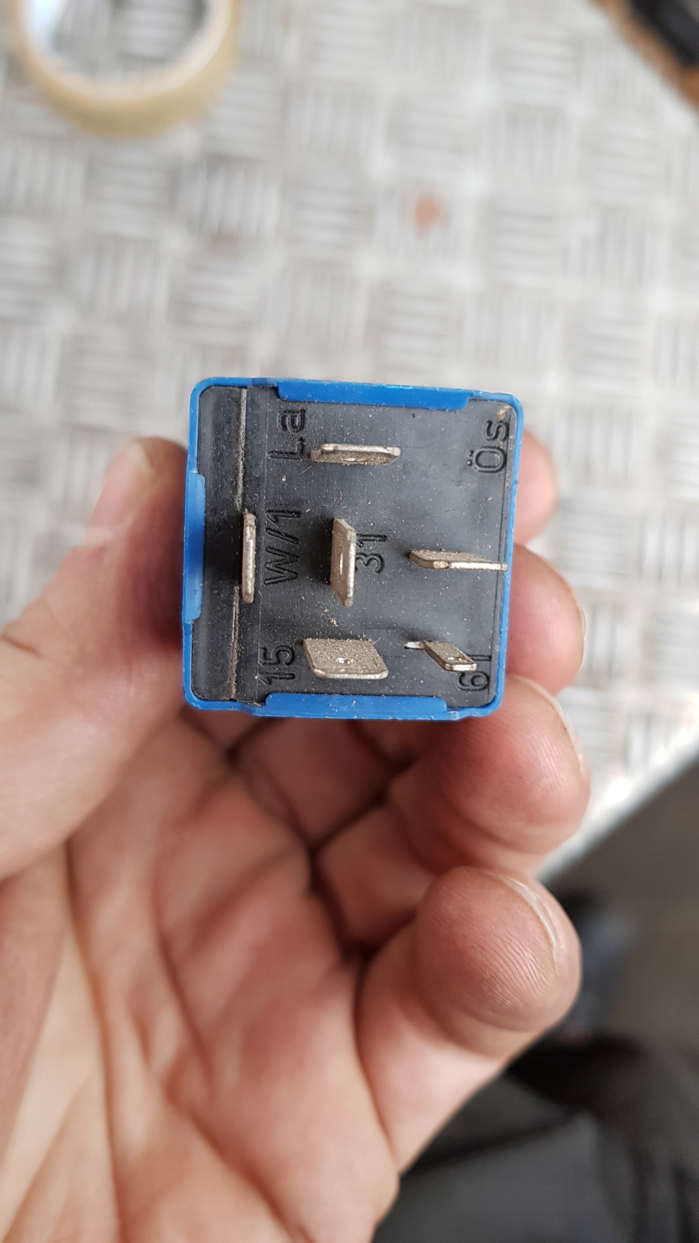 AUDI 80 B3 B4 Relè d’olio olio pressione