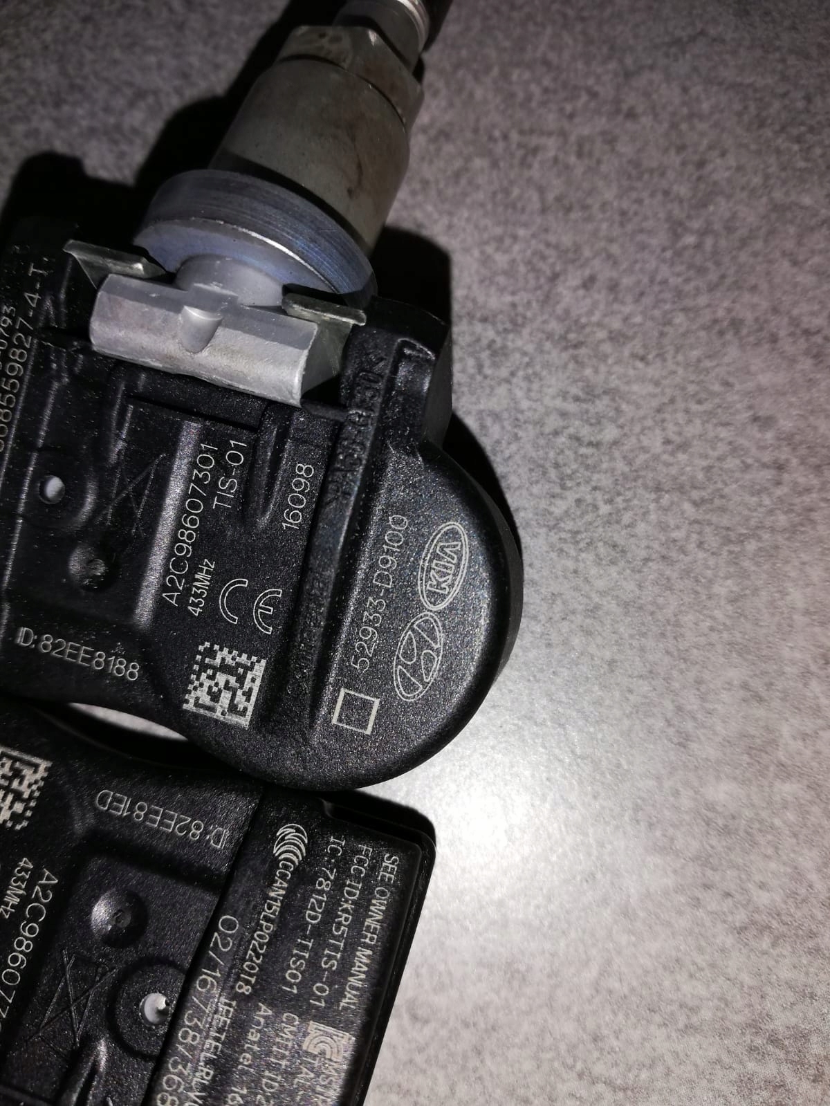 52933-d9100 Kia Sportage датчик тиску колеса