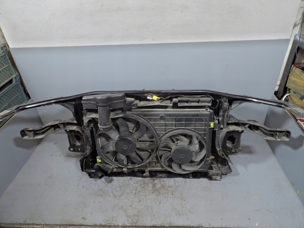 VW PASSAT B6 2.0FSI Schlossträger Kühler Lüfter KOMPLET