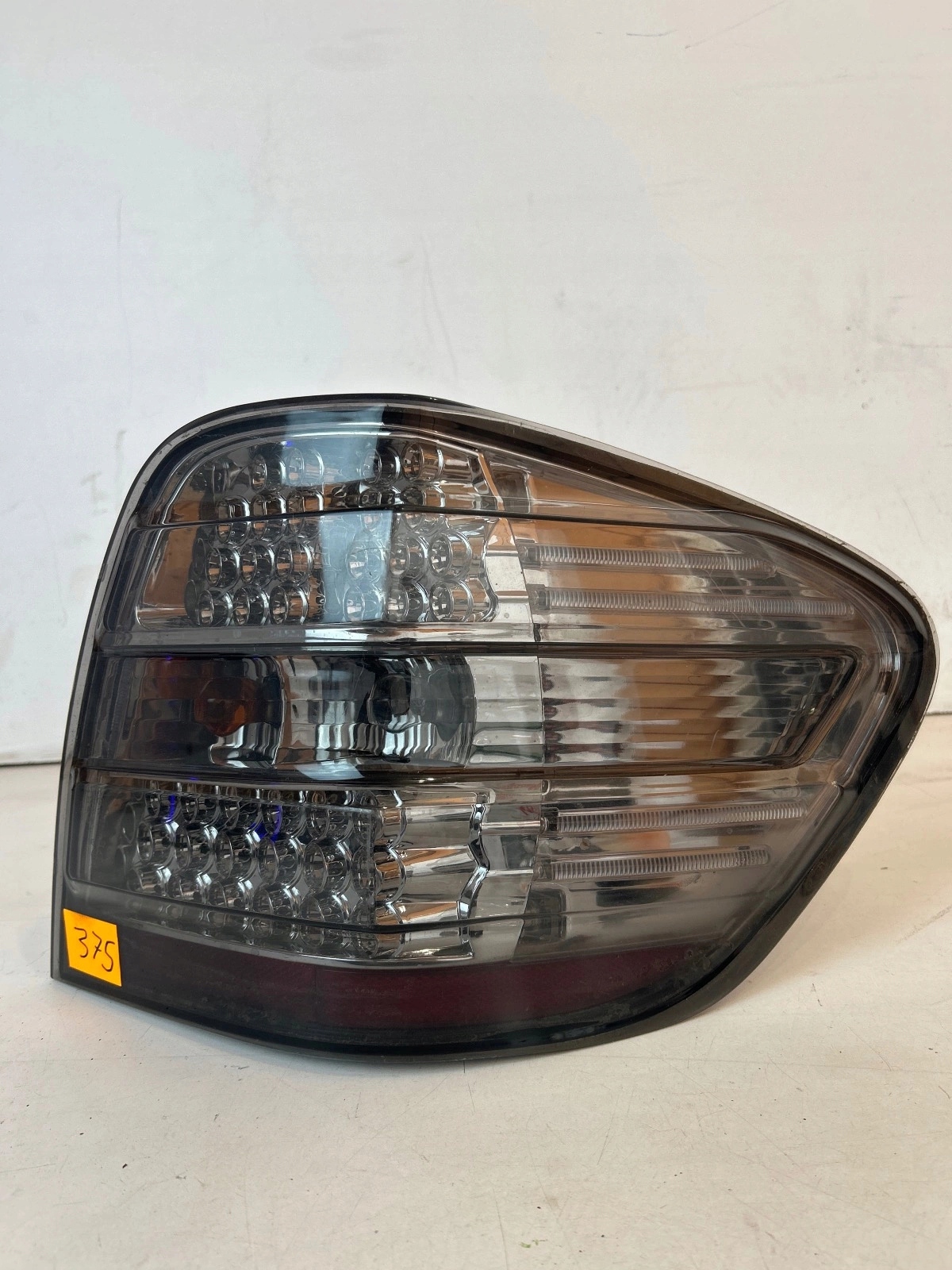 Lampa tył tylna Prawa Mercedes ML W164 Led Stan opakowania brak opakowania